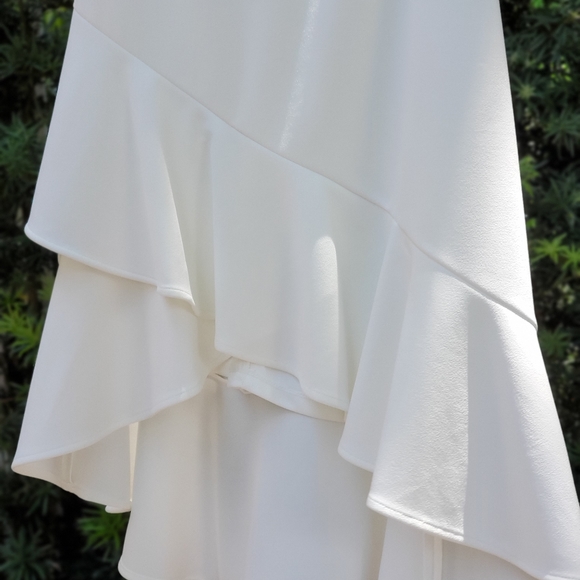 Dress - Picture 7 of 9